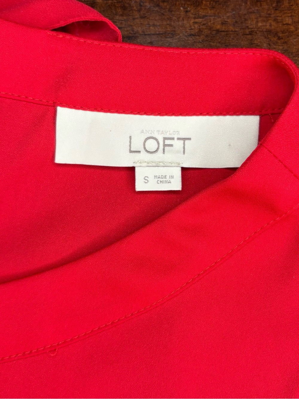 LOFT Red Long Sleeve Tie Back Blouse - Picture 4 of 5